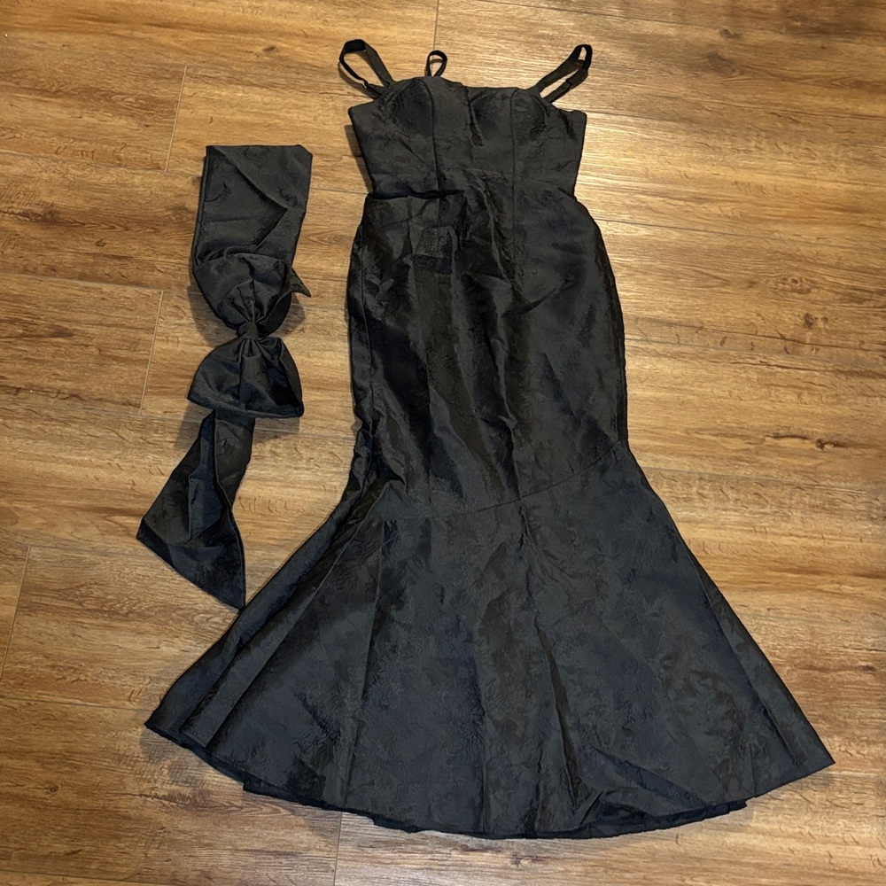 Elegant Black Evening Dress NWOT